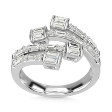 Load image into Gallery viewer, 14K White Gold Diamond 7/8 Ct.Tw. Fashion Ring