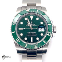 Cargar imagen en el visor de la galería, Preowned Rolex Stainless Steel Submariner Hulk 40mm 116610