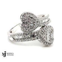 Cargar imagen en el visor de la galería, 10k white gold ladies diamond heart ring 0.55ctw