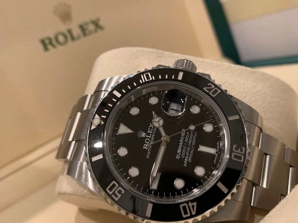 Preowned Rolex 116610LN Stainless Steel Submariner 40mm Black Dial Ceramic