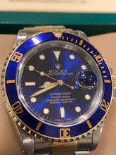 Cargar imagen en el visor de la galería, Preowned 16613 18k Stainless Steel Rolex Submariner 40mm Blue Dial