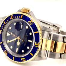 Cargar imagen en el visor de la galería, Preowned 16613 18k Stainless Steel Rolex Submariner 40mm Blue Dial