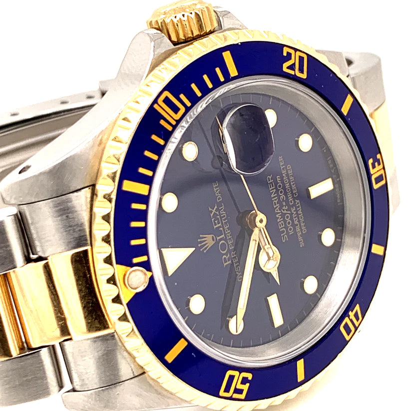 Preowned 16613 18k Stainless Steel Rolex Submariner 40mm Blue Dial