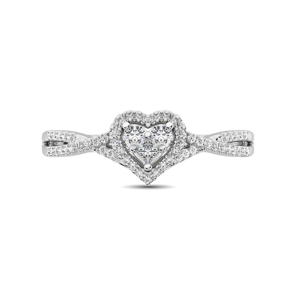 10K White Gold 1/4 Ct.Tw. Diamond Heart Ring