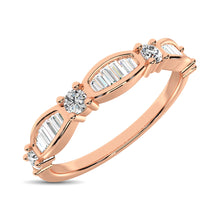 Load image into Gallery viewer, 14K Rose Gold 1/4 Ctw Round and Tapper Diamond Band Ring