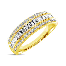 Cargar imagen en el visor de la galería, 14K Yellow Gold Round and Baguette Diamond 2/5 Ct.Tw. Anniversary Band