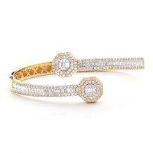 Cargar imagen en el visor de la galería, 14KY 4.15CTW DIAMOND CUFF BRACELET - BAGUETTE &amp;