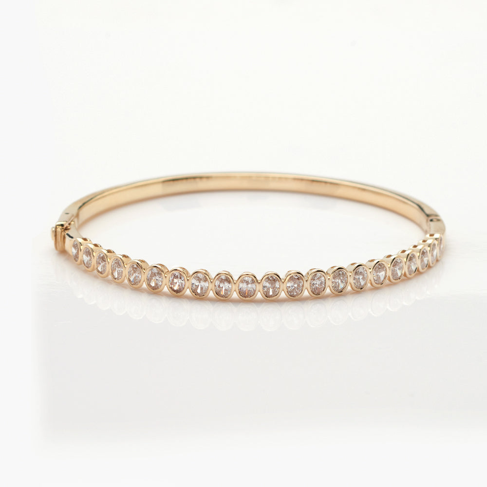 14KY 2.00CTW OVAL DIAMOND SINGLE ROW BANGLE