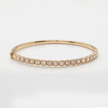 Cargar imagen en el visor de la galería, 14KY 2.55CTW PC CUSHION DIAMOND BEZEL SET BANGLE