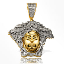 Cargar imagen en el visor de la galería, 10KY 0.65CTW DIAMOND MEDUSA HEAD PENDANT