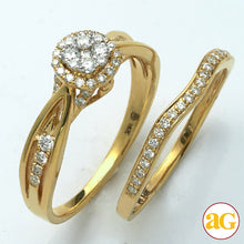 Cargar imagen en el visor de la galería, 14KY 0.50CTW ROUND CLUSTER DIAMOND BRIDAL SET WITH