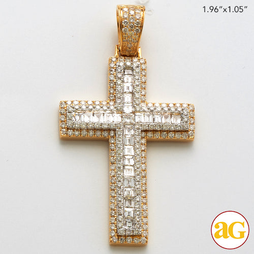 14KY+W 2.75CTW BAGUETTE DIAMOND CROSS