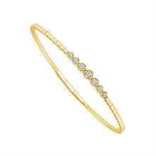 Cargar imagen en el visor de la galería, Diamond Bangle 0.2 ct tw 14k White Gold