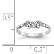 Cargar imagen en el visor de la galería, 14K White Gold Textured Mini Heart Baby Ring