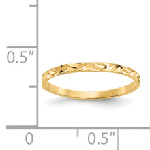 Cargar imagen en el visor de la galería, 14K Diamond-cut Zig-Zag Design Band Childs Ring