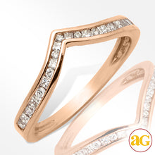 Cargar imagen en el visor de la galería, 14KR 0.25CTW DIAMOND V-SHAPED CURVED BAND