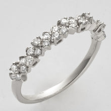 Load image into Gallery viewer, 14KW 0.35CTW DIAMOND FANCY BAND