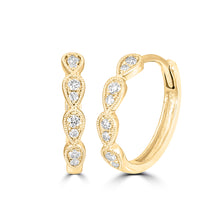 Cargar imagen en el visor de la galería, 14K Yellow Gold 1/10 Ct.Tw. Diamond  Stackable Hoop Earrings