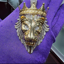 Load image into Gallery viewer, Lion Head Pendant