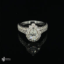 Load image into Gallery viewer, Ladies Pear Diamond Bridal Set